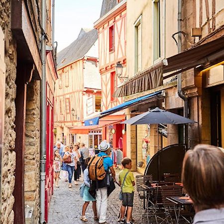 Ferienwohnung Studio De Caractere Du Centre Historique De Vannes Exterior foto
