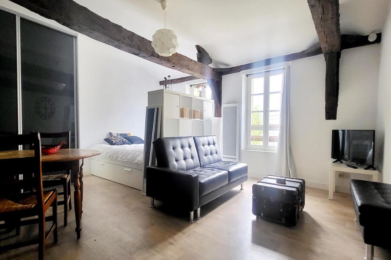 Ferienwohnung Studio De Caractere Du Centre Historique De Vannes Exterior foto
